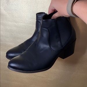 Black Heeled Boots